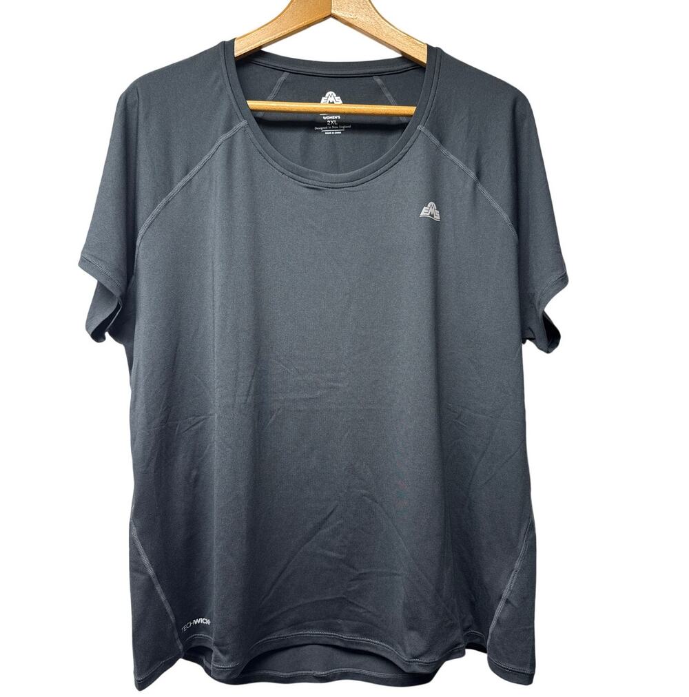 NWT EMS Techwick Gray Women’s Plus Size 2XL Top Activewear Short Sleeve Shirt